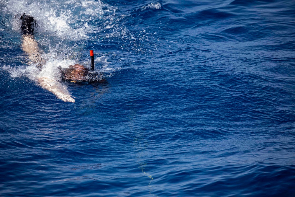 Sailors take part in SAR operations