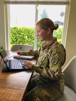 Despite COVID-19 setbacks, Veterinary Corps interns create training legacy