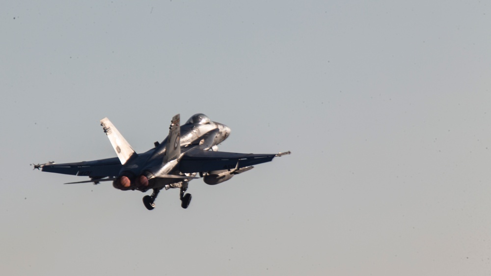 VMFA-323 Departs For Final F/A-18C Deployment