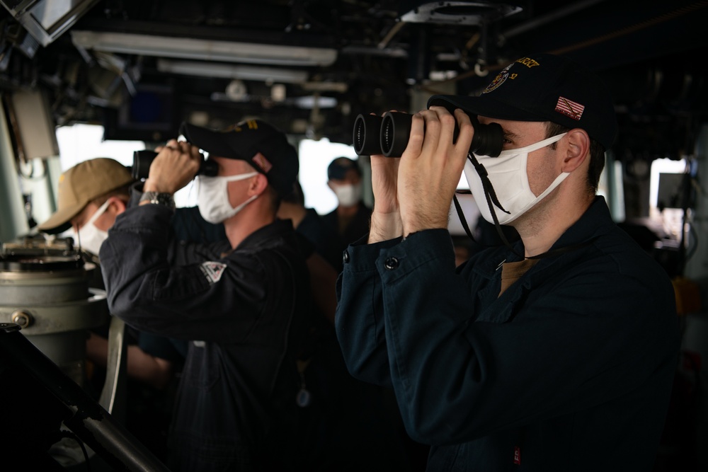 USS Barry Conducts Underway Replenishment at Sea with USS Ronald Reagan