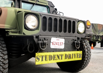 Driven to Succeed | Marines with 3rd MLG take a HMMWV course