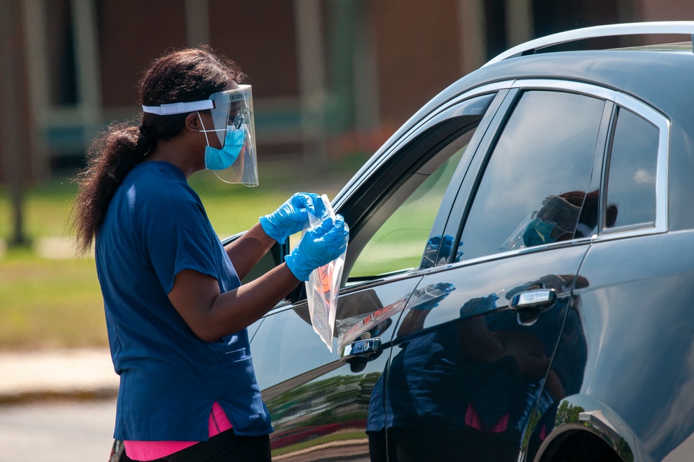 Delaware Guard tests for COVID-19 in Georgetown