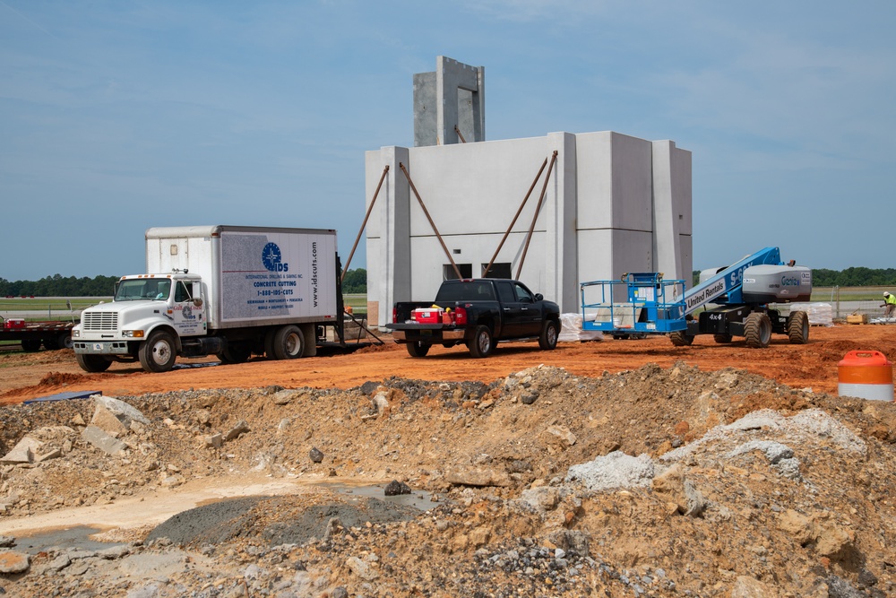 Air traffic control tower construction