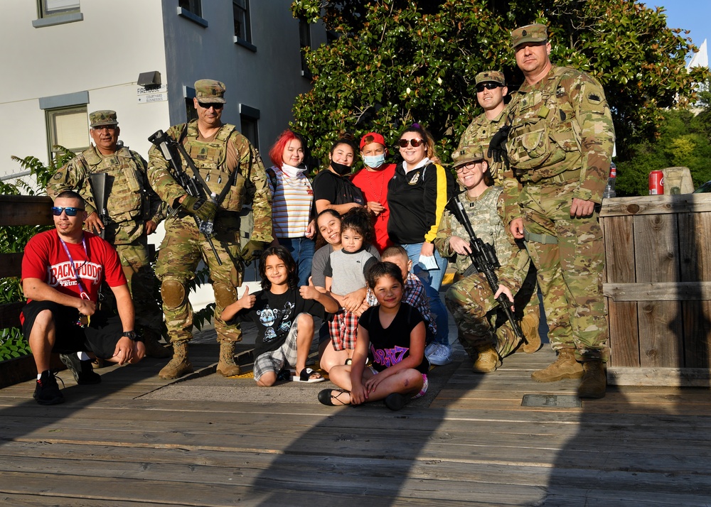 Cal Guard interacts with community in Old Sacramento