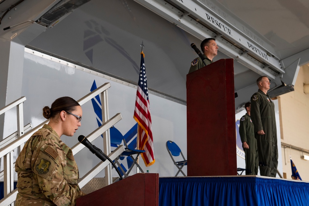 347th Rescue Group changes command