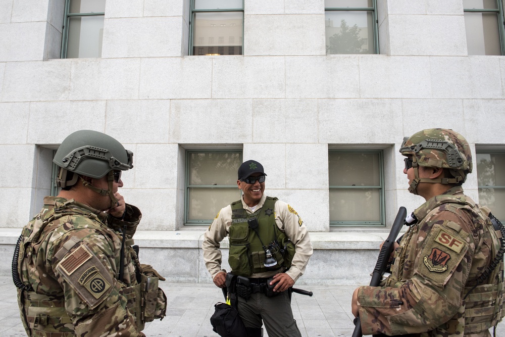 Cal Guard supports Los Angeles during activation