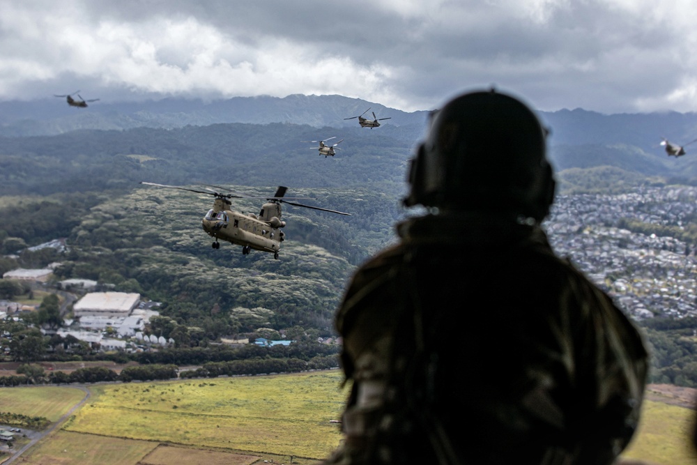 9x CH-47F Flight Around Hawaii Islands