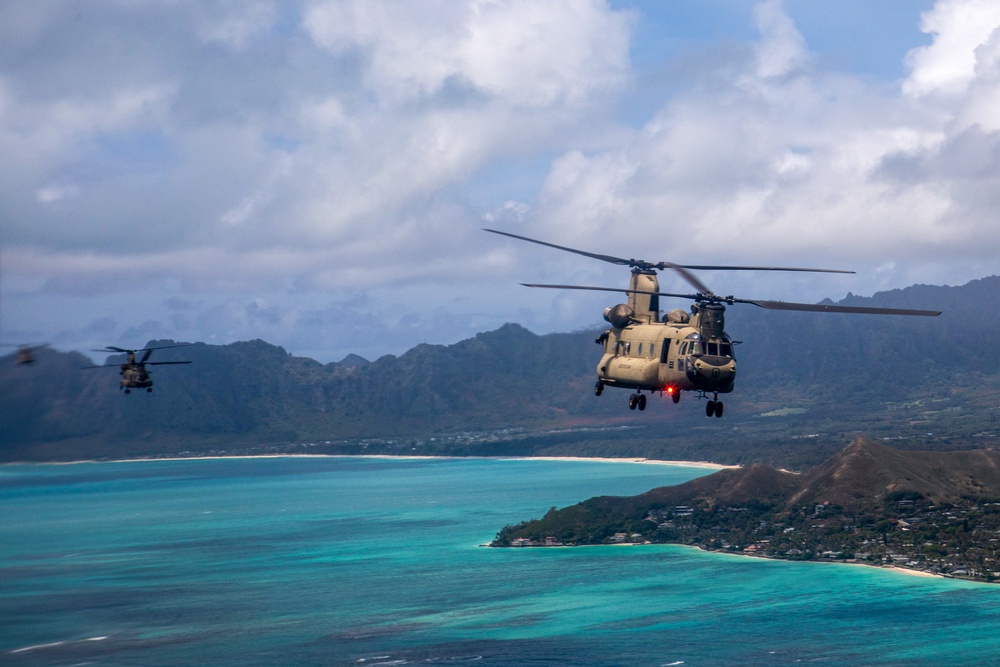 9x CH-47F Flight Around Hawaii Islands