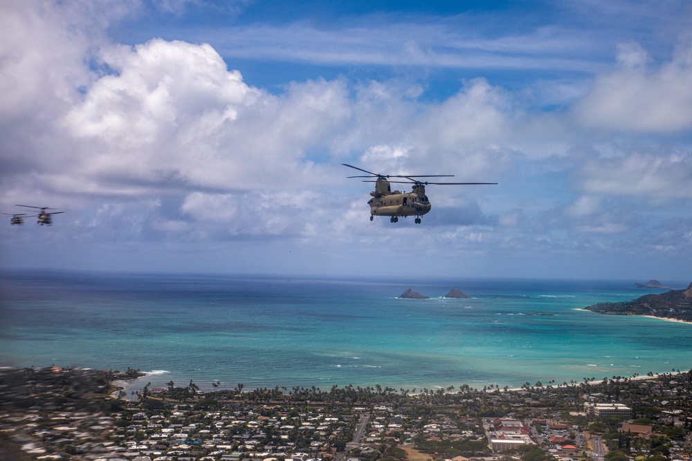 9x CH-47F Flight Around Hawaii Islands