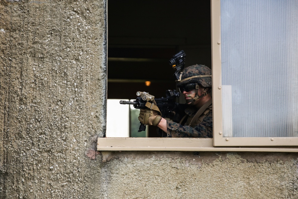 1/8 rehearses airfield assault and seizure during 24th MEU’s MAGTF exercise