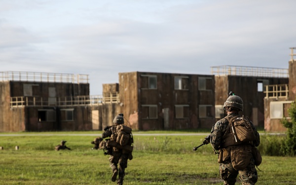 1/8 rehearses airfield assault and seizure during 24th MEU’s MAGTF exercise