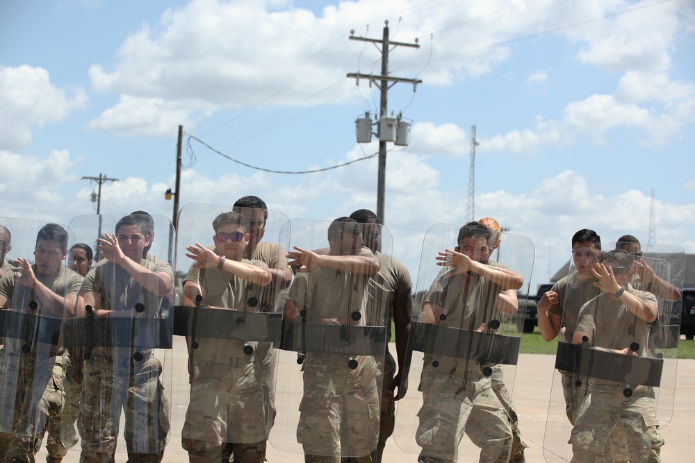 136th Military Police Battalion conduct Civil Disturbance Operations Training