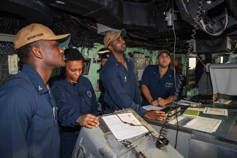 BAM USS Bataan (LHD 5)