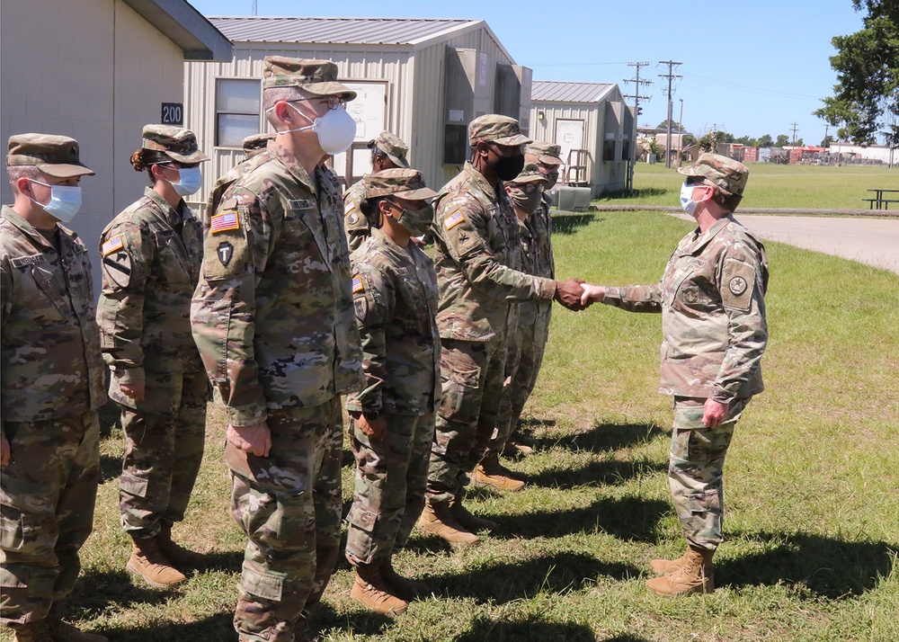 Texas Military Department adjutant general recognizes Soldiers