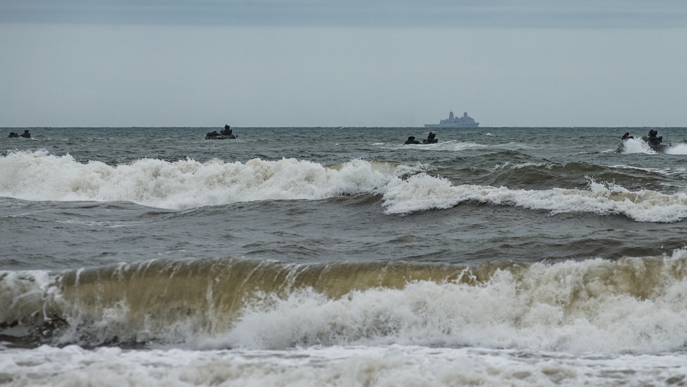 Hitting the Waves: 2nd AAB conducts amphibious training event