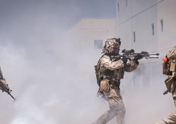 Thundering Third Strikes Range 220