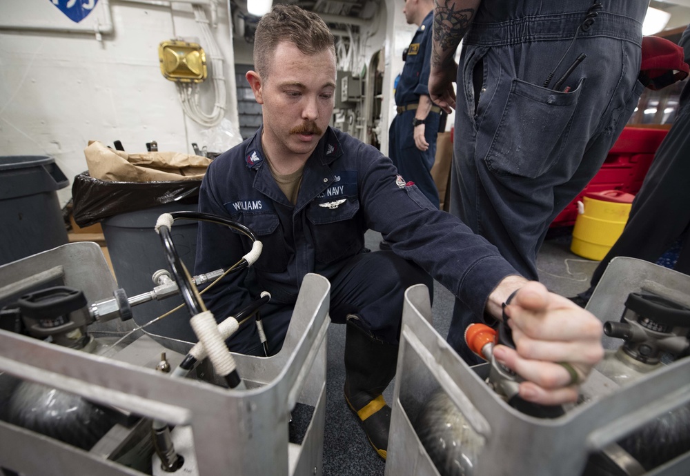 USS Bataan (LHD 5) Damage Control Training