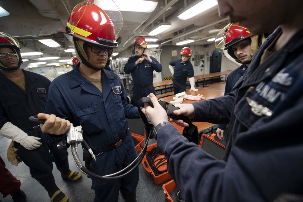 USS Bataan (LHD 5) Damage Control Training