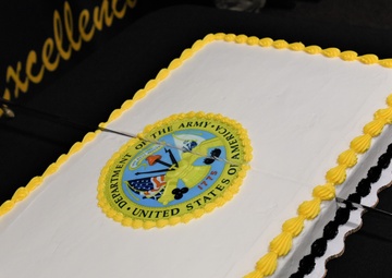 Fort Knox celebrates 245th Army Birthday with broadcast cake cutting ceremony