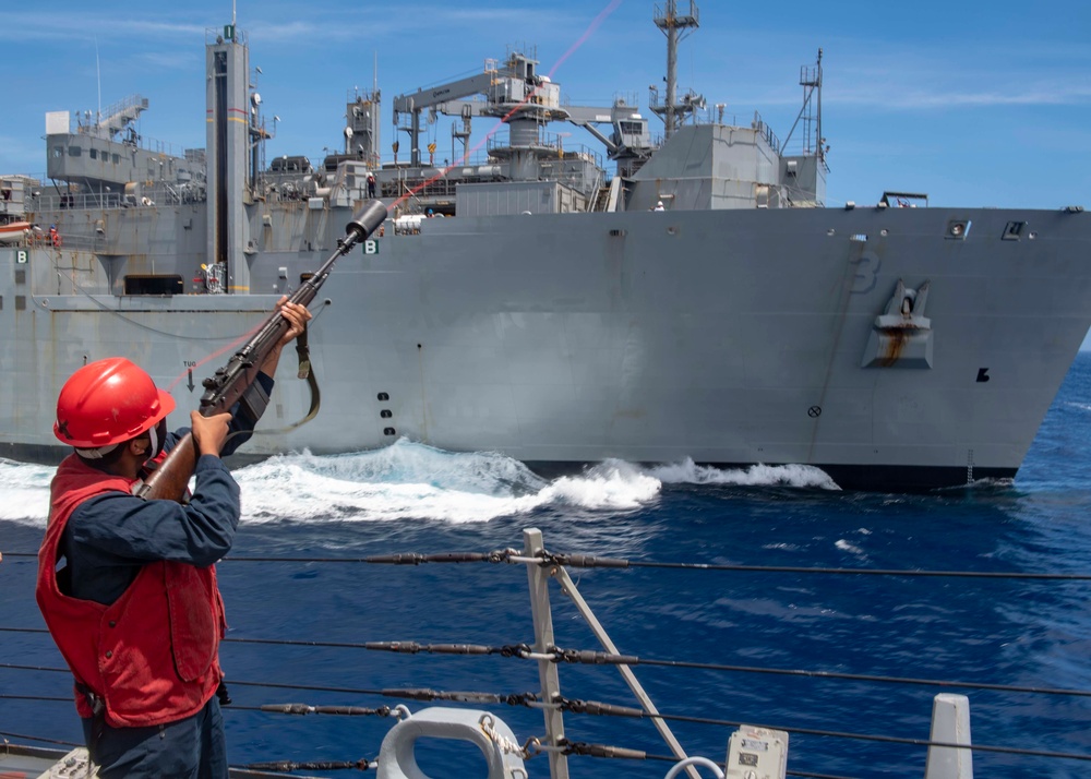 USS Mustin Conducts Replenisment-at-Sea