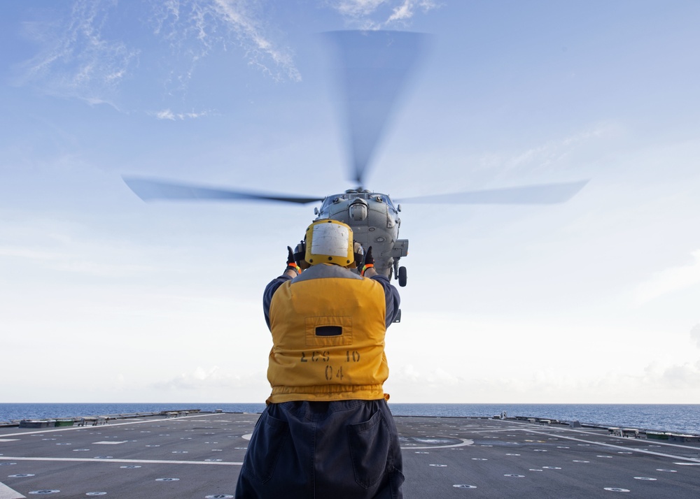 USS Gabrielle Giffords Conducts Flight Ops
