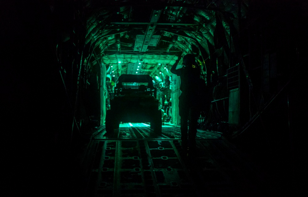 75th EAS resupplies U.S. forces in Somalia
