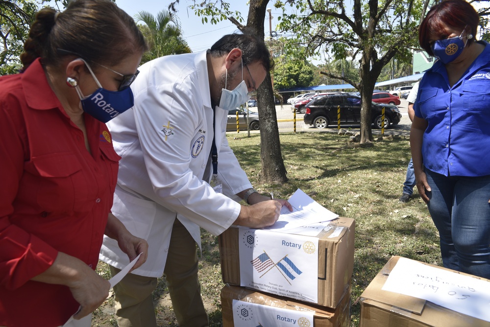 San Pedro Sula Rotary donation