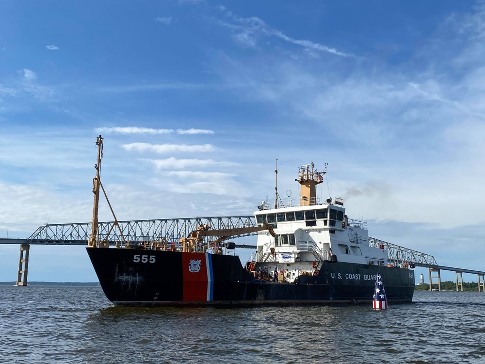 Coast Guard sets historic Francis Scott Key buoy on Patapsco river in Baltimore for 40th year