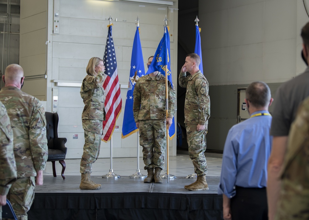 309th Aircraft Maintenance Group welcomes new Commander