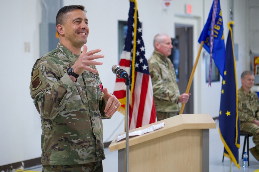 Komatsu takes command of 176th Mission Support Group