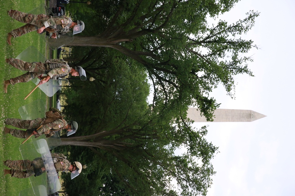 Soldiers Assist Law Enforcment