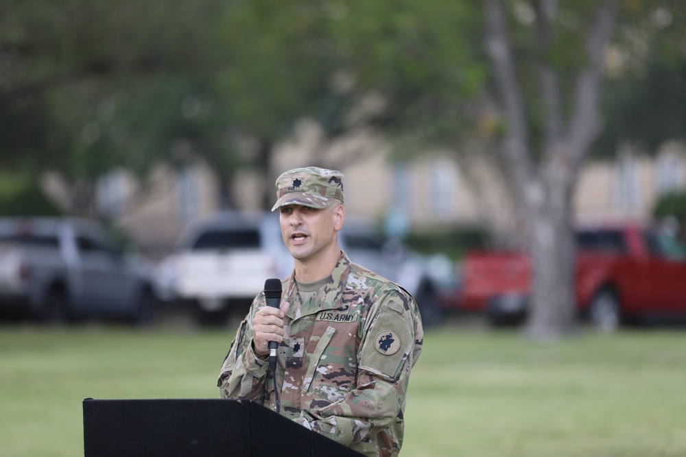 U.S. Army South Headquarters and Headquarters Battalion holds change of command