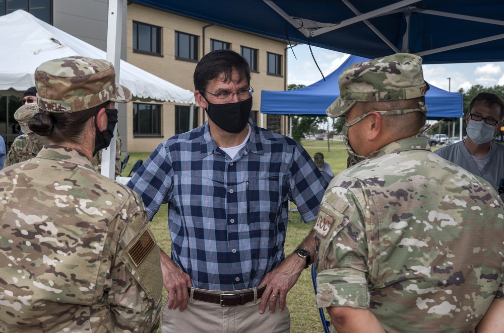 SECDEF visits JBSA-Lackland BMT