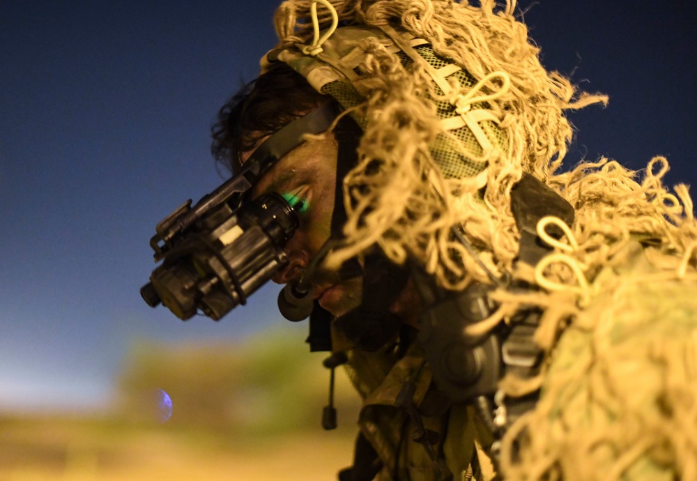 Task Force Guardian members conduct reconnaissance training at night