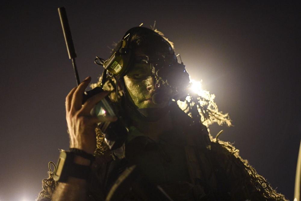 Task Force Guardian members conduct reconnaissance training at night