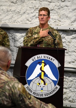 Monumental PJ Honored at Ceremony