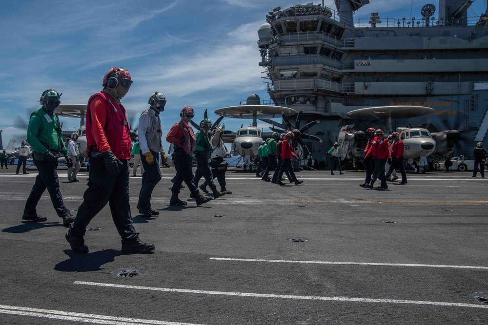 USS Ronald Reagan (CVN 76) Flight Operations