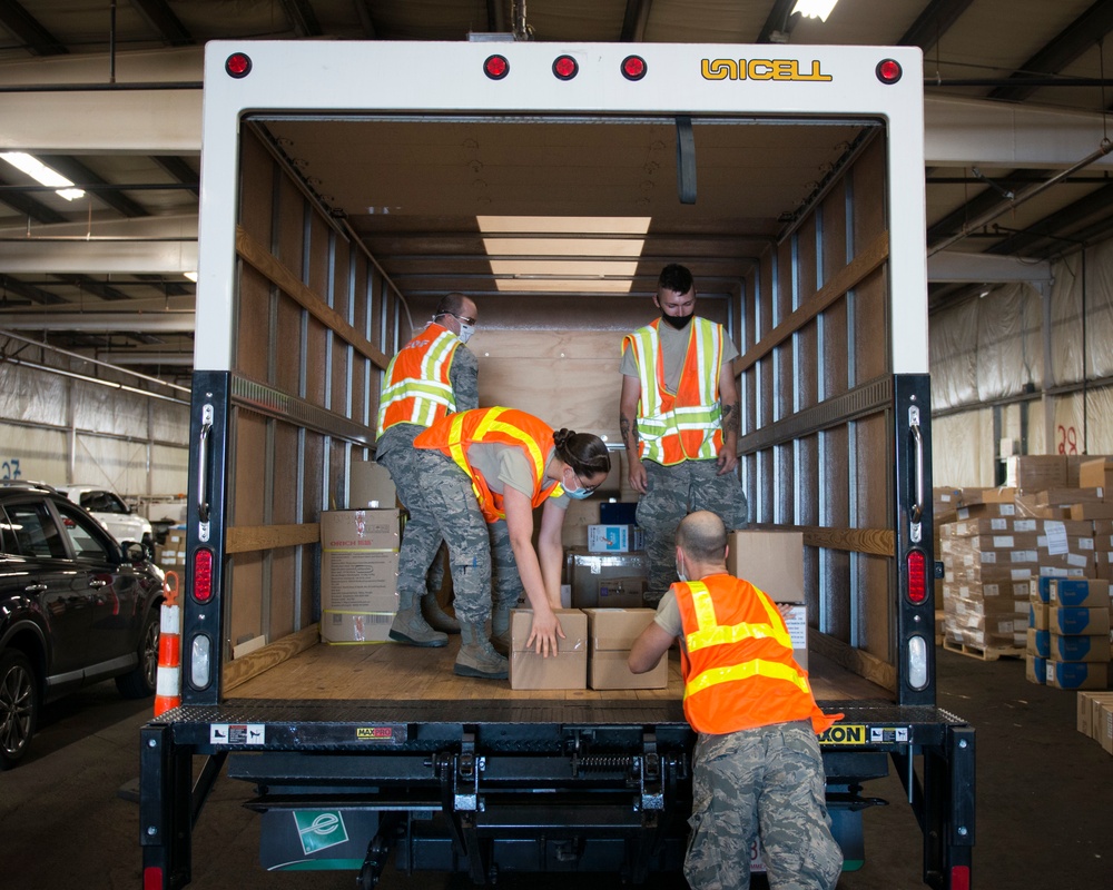 Connecticut National Guard assists PPE distribution