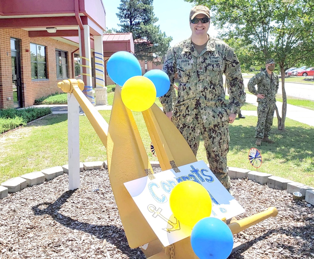 CIWT Det. Fort Gordon’s OIC Selected to Navy Commander