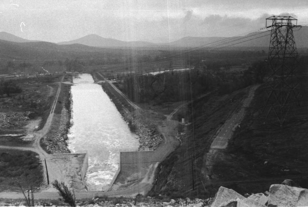 Schafer Dam and Success Lake