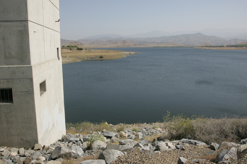 Schafer Dam and Success Lake