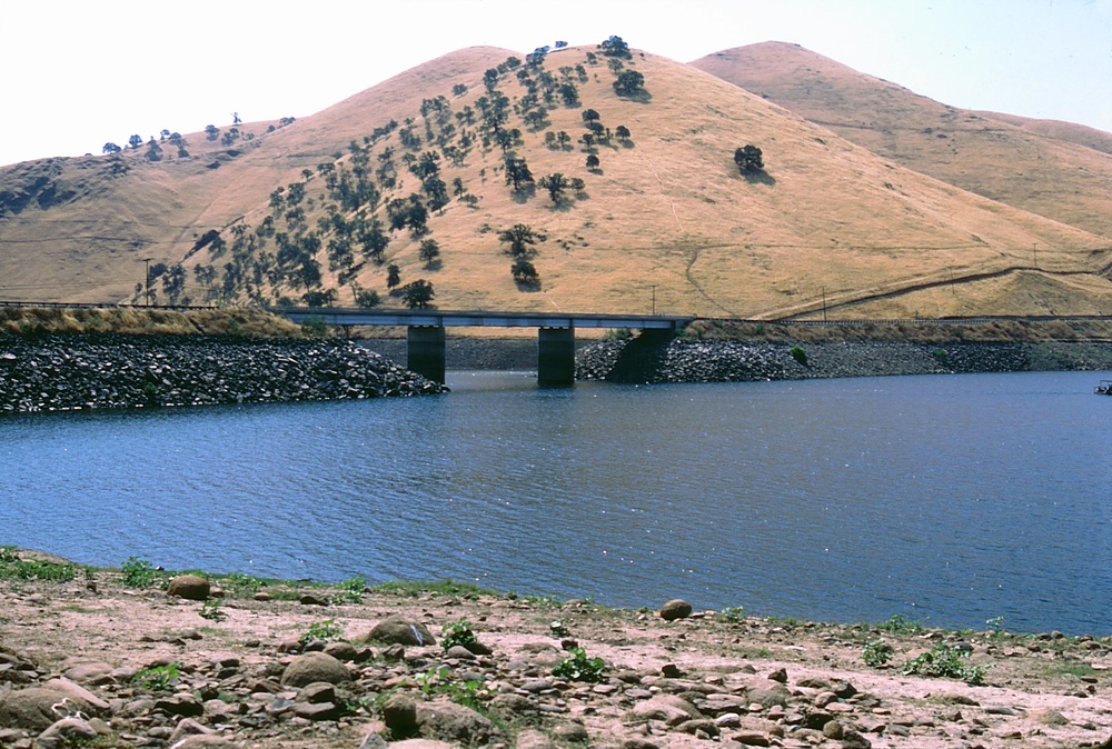 Schafer Dam and Success Lake