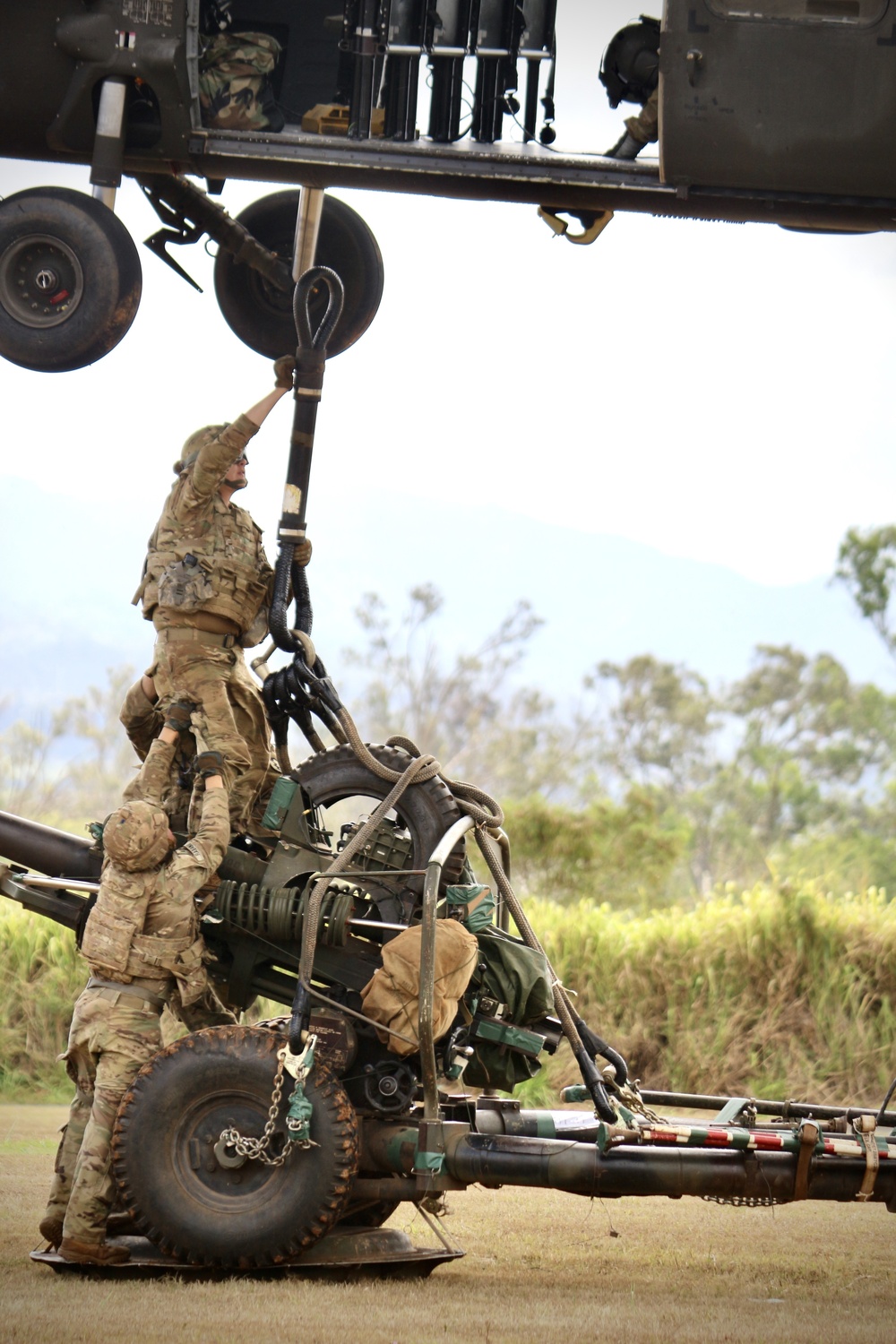 M119A3 Gun Raid Howitzer Sling Load