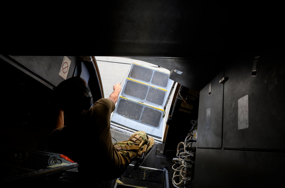 75th EAS delivers supplies to outpost in Kenya