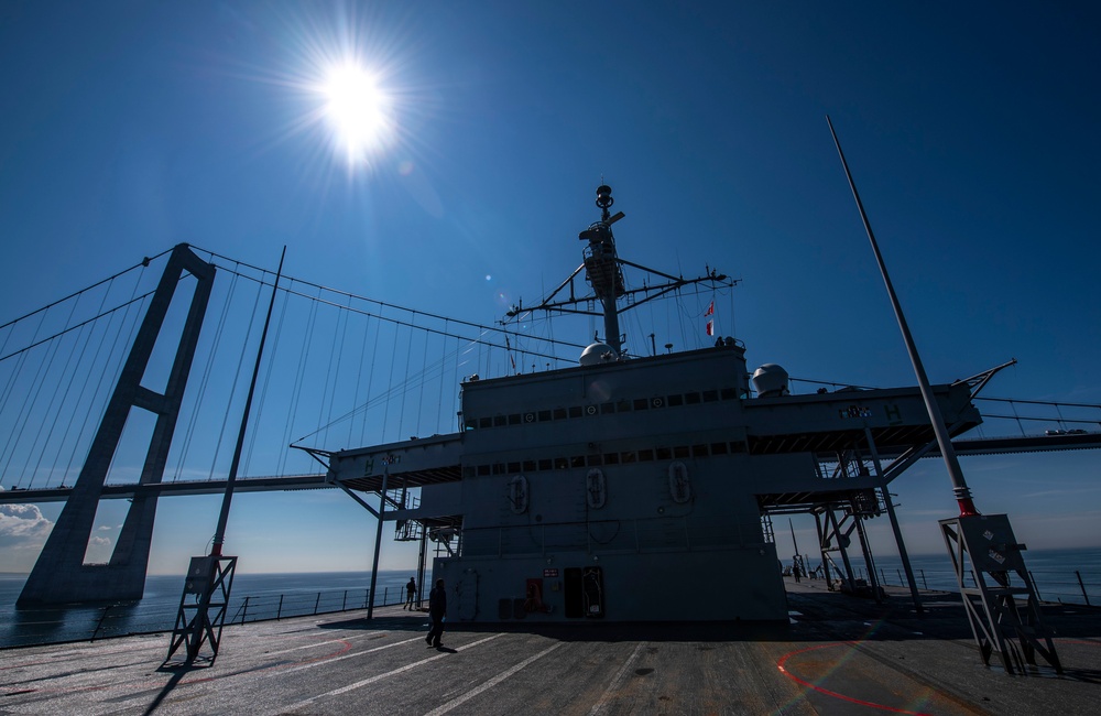 USS Mount Whitney