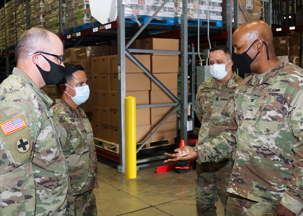 Joint Task Force 176 commander recognizes pandemic leaders in San Antonio