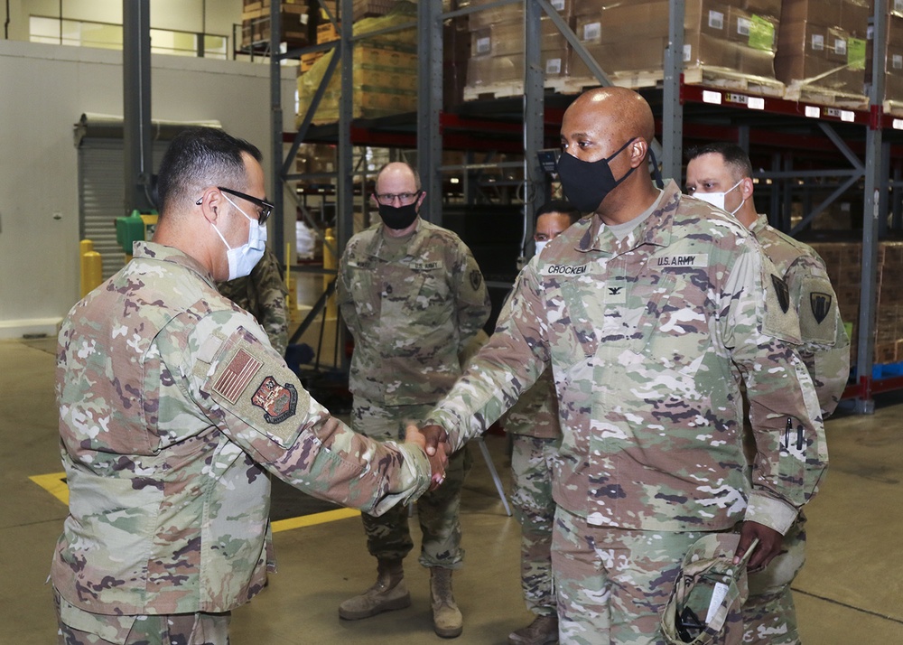 Joint Task Force 176 commander recognizes pandemic leaders in San Antonio