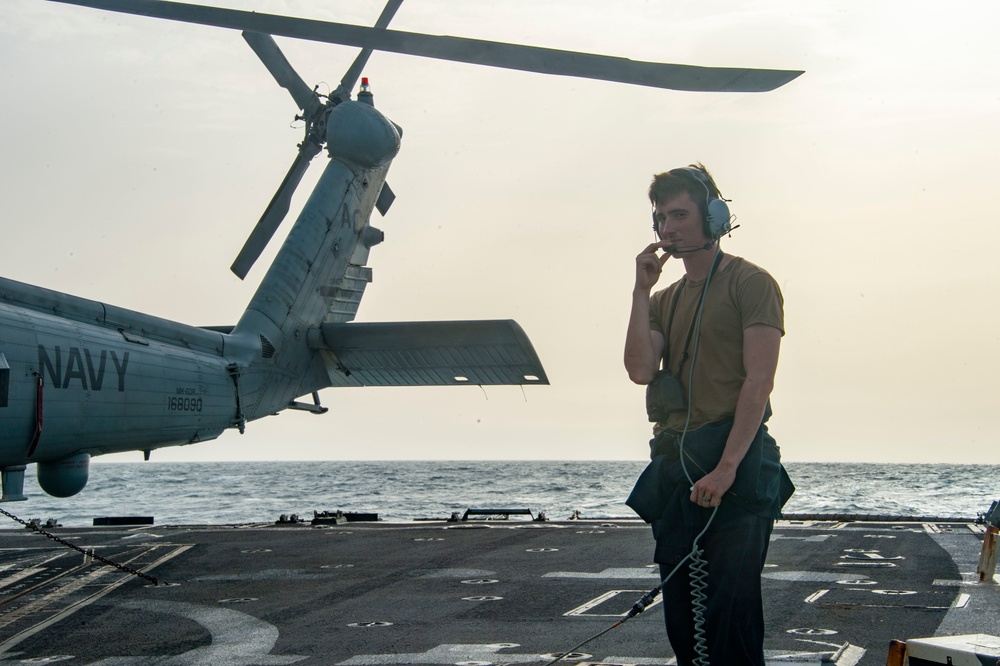 Williams Conducts Operations in the Red Sea