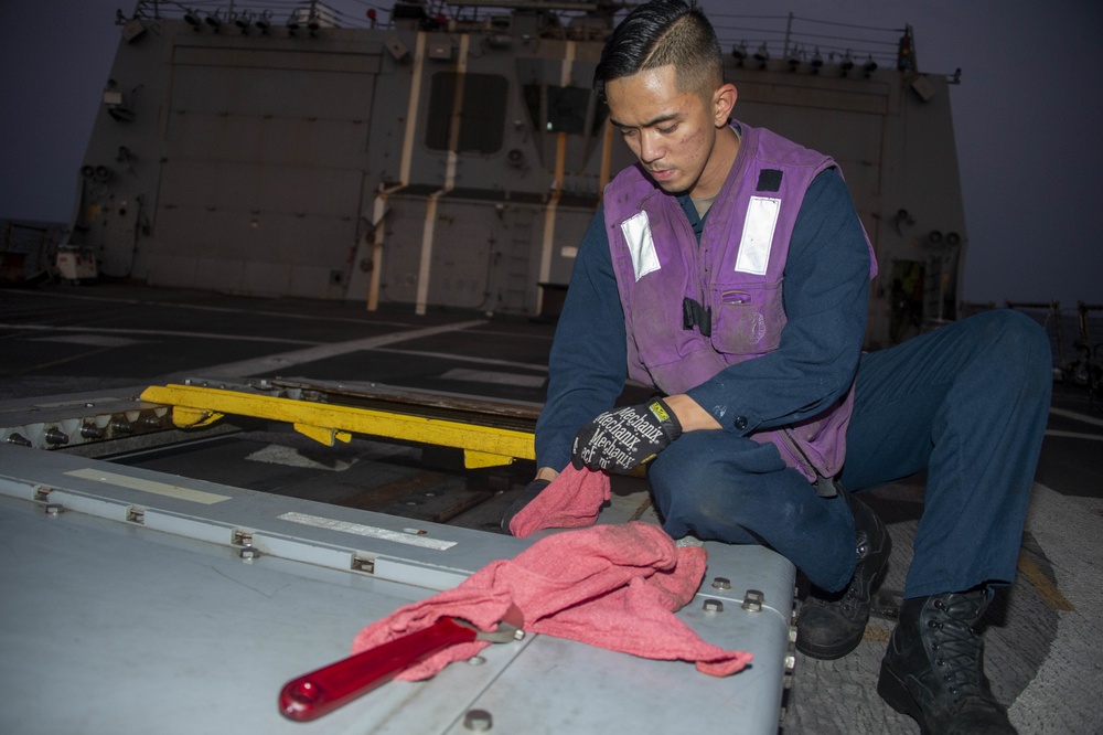Williams Conducts Operations in the Red Sea
