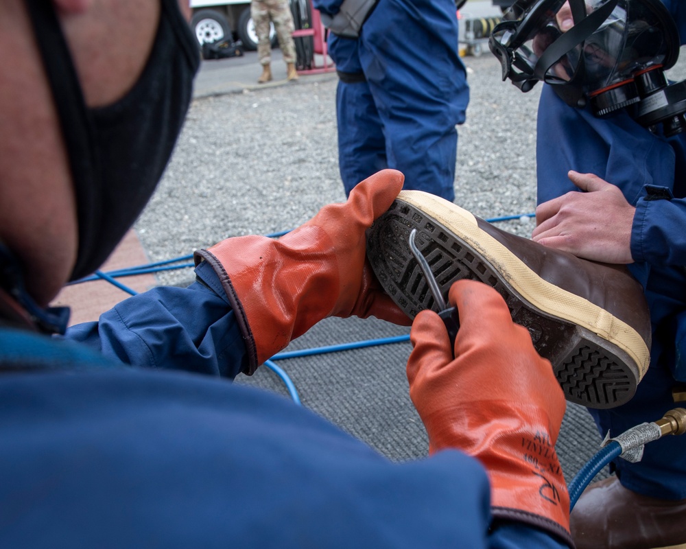 773d CES and 673d CES/CEF conduct confined-space entry